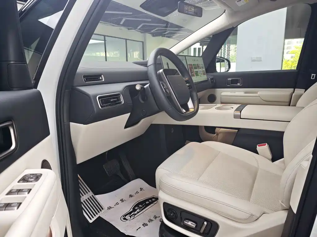 Li Auto Li MEGA — миниатюра 8