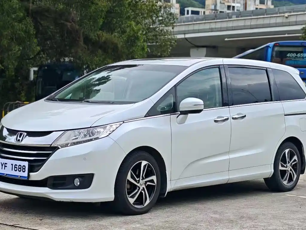 Honda Odyssey 2015