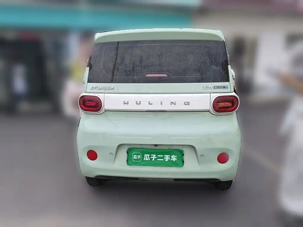 Wuling MINIEV — миниатюра 3