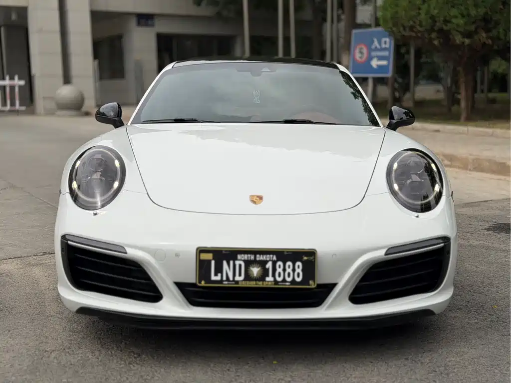 Porsche 911 2016 Carrera 3.0T