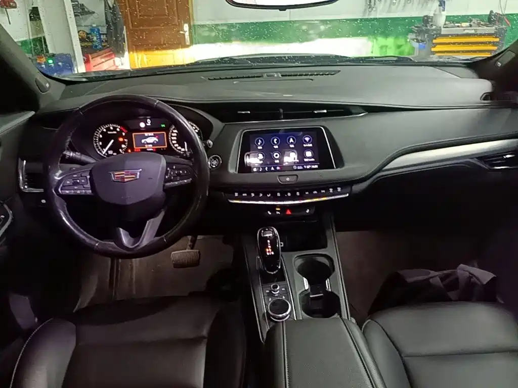 Cadillac XT4 — миниатюра 10