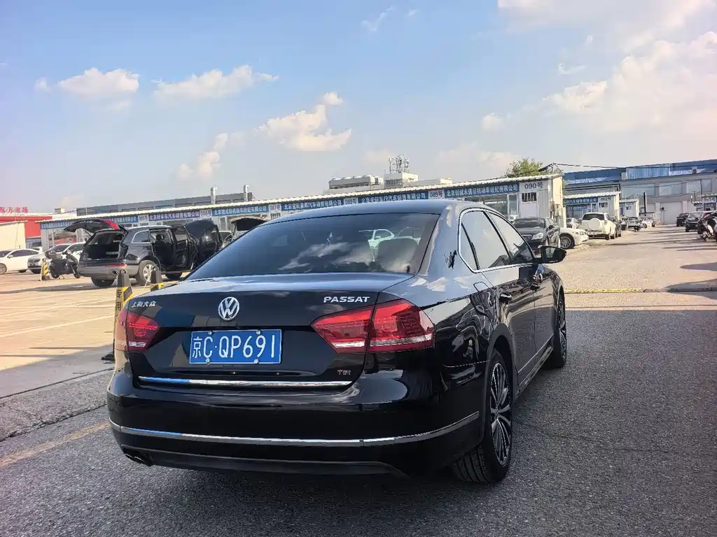 Volkswagen Passat — миниатюра 5