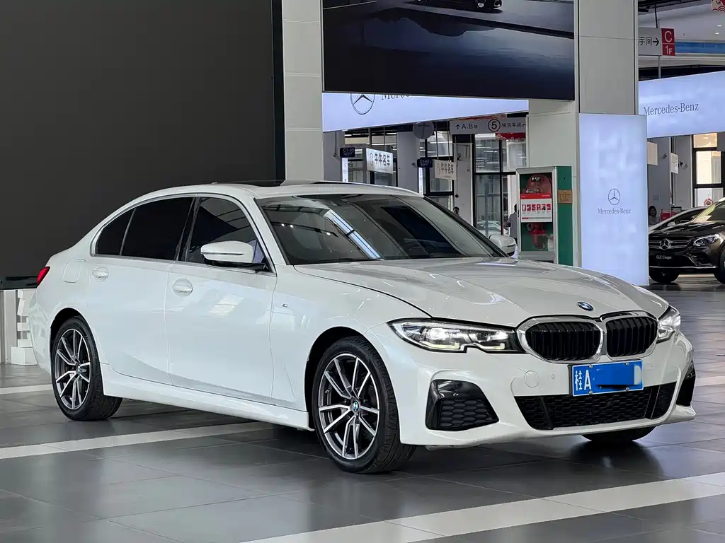 BMW 3 Series — миниатюра 3