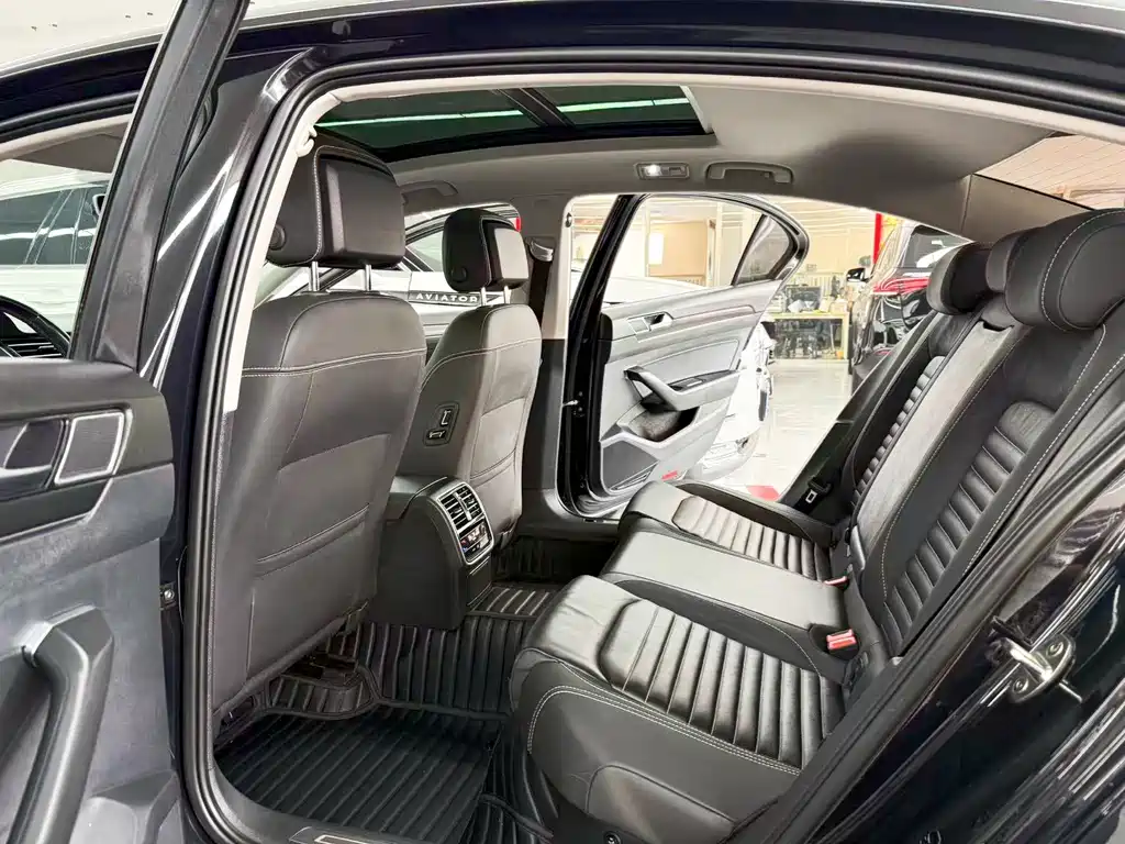 Volkswagen Magotan — миниатюра 8