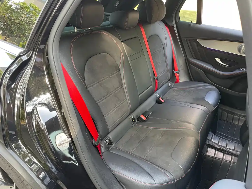 Mercedes-Benz GLC AMG — миниатюра 17
