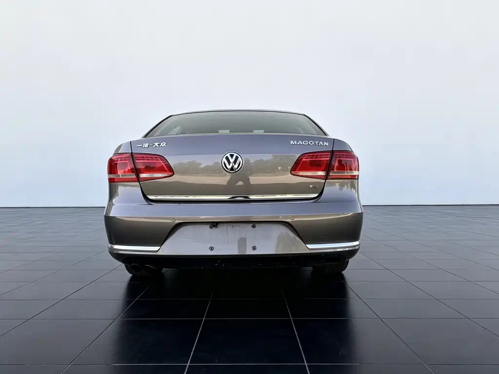 Volkswagen Magotan 2015 1.8TSI Lead