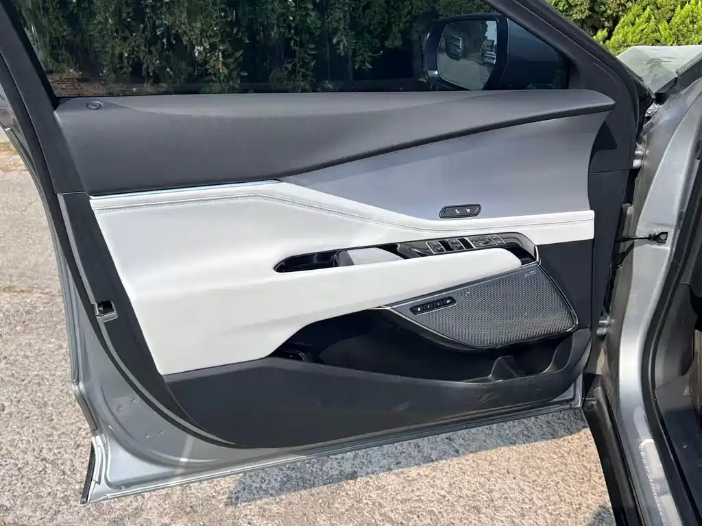 Cadillac GT4 — миниатюра 14