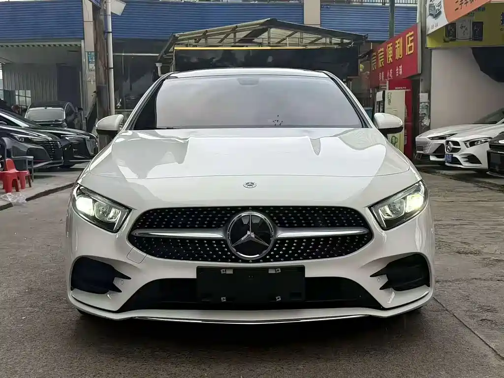 Mercedes-Benz A-Class — миниатюра 2