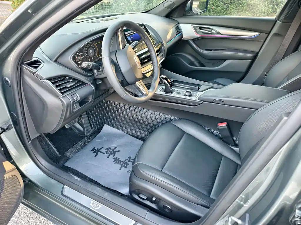 Cadillac CT5 — миниатюра 9