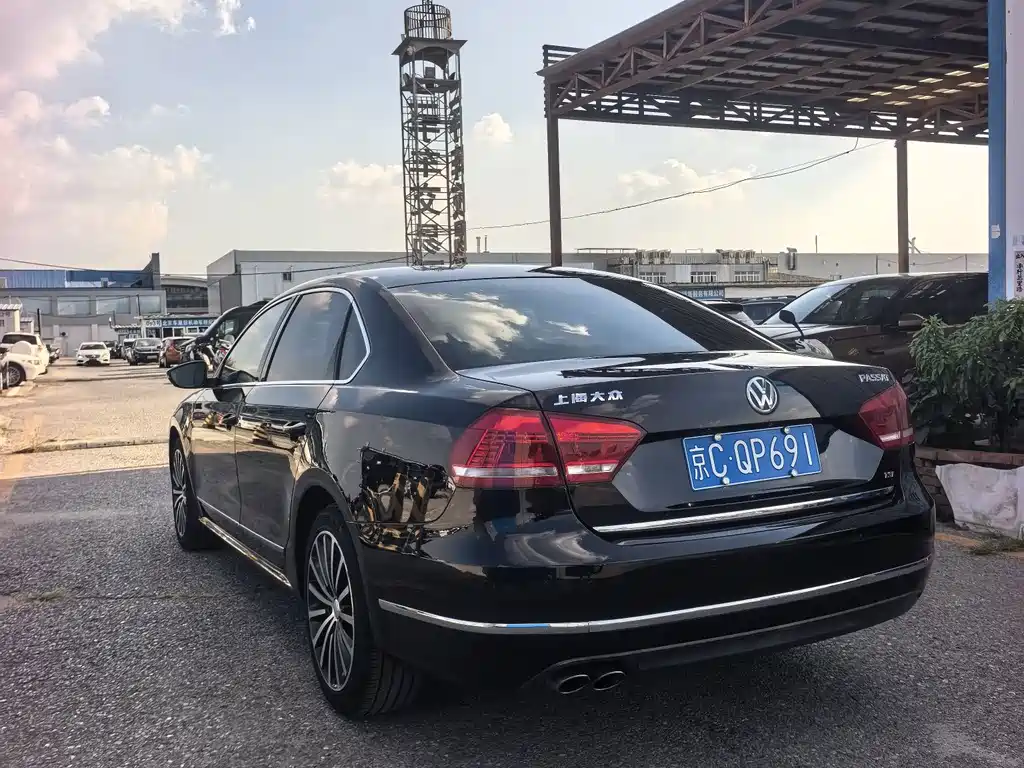 Volkswagen Passat — миниатюра 7