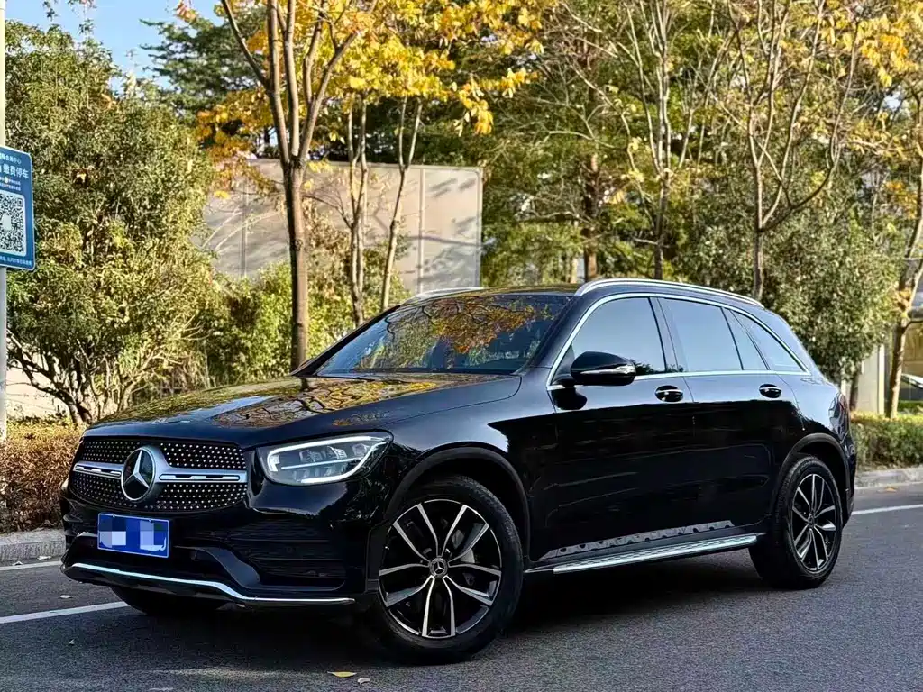Купить Mercedes-Benz GLC