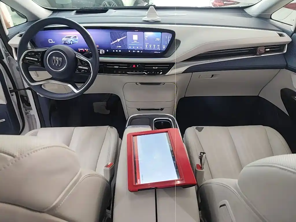 Buick Century 2023 2.0T мест