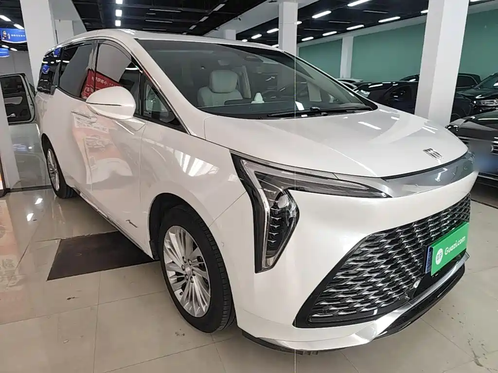 Buick Century 2023 2.0T мест