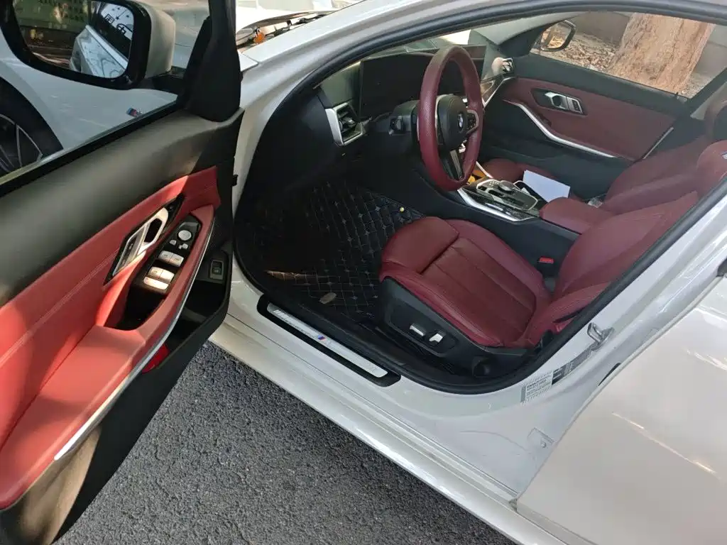 BMW 3 Series — миниатюра 12