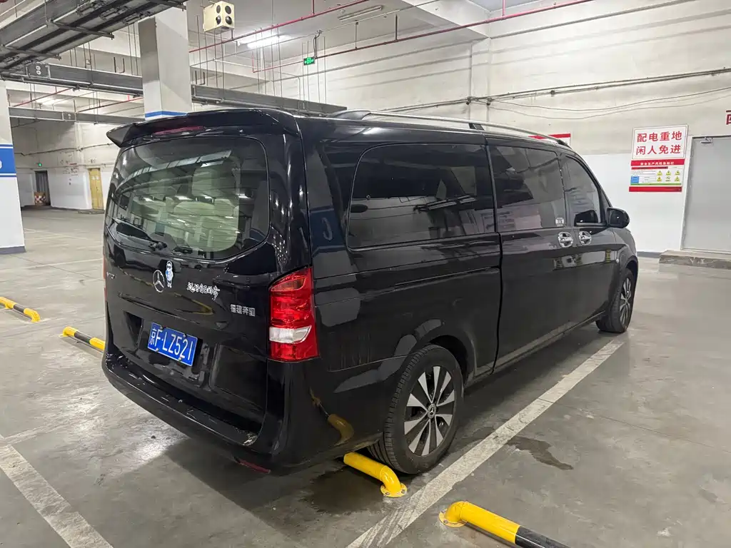 Mercedes-Benz Vito — миниатюра 9