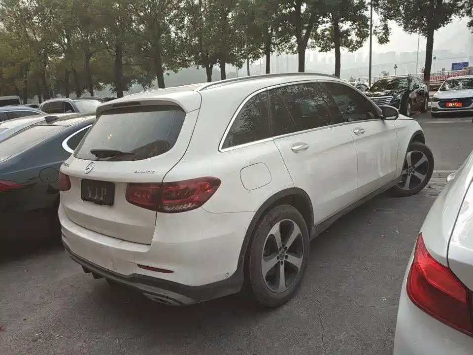 Mercedes-Benz GLC — миниатюра 9