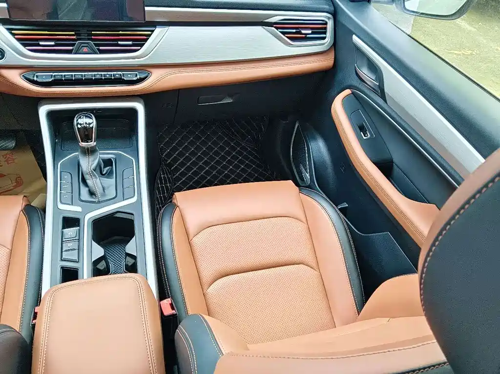 Geely Vision X6 — миниатюра 7
