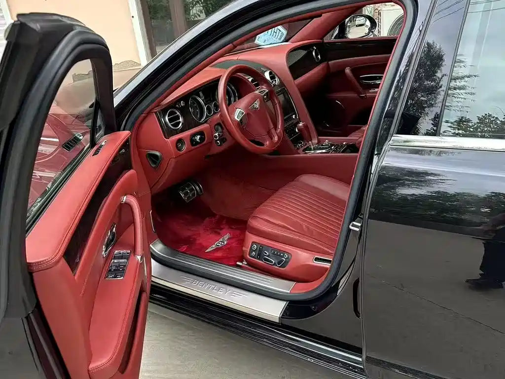 Bentley Flying Spur 2017 4.0T V8 Standard