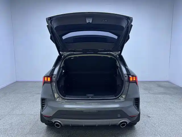 Lynk & Co 06 EM-P — миниатюра 12
