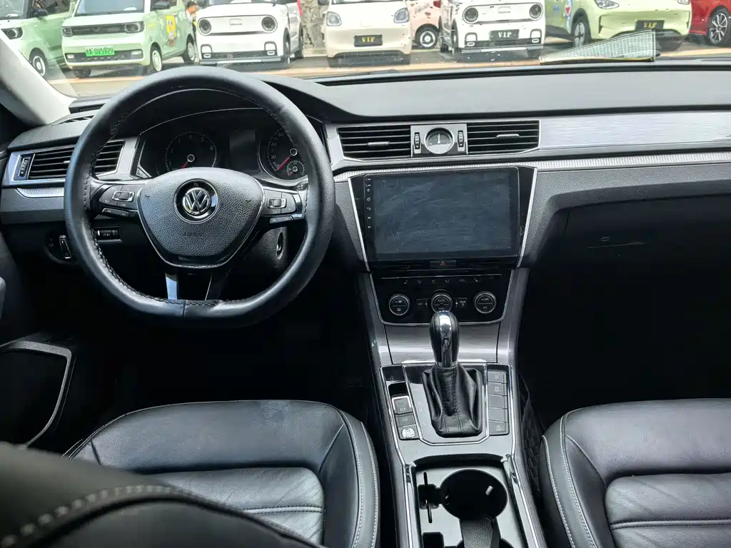 Volkswagen Passat — миниатюра 6