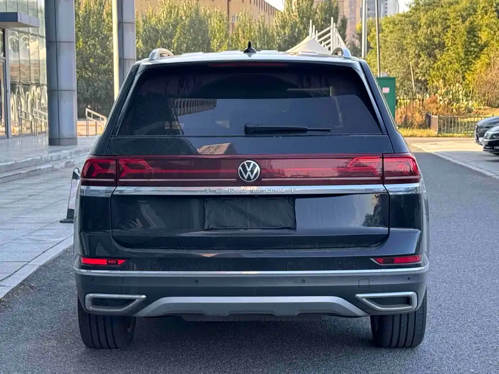 Volkswagen Teramont — миниатюра 5
