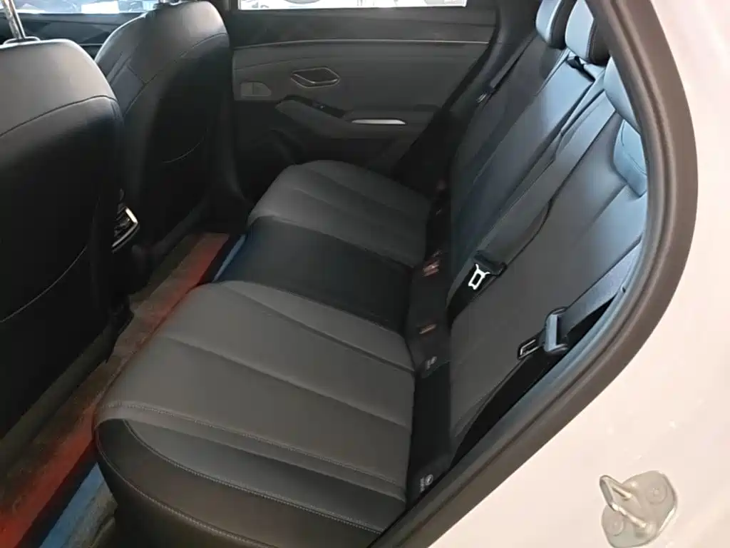 BYD Qin L — миниатюра 17