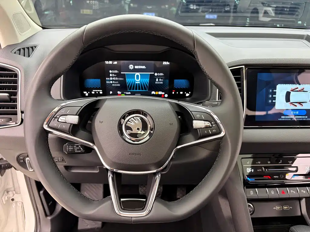 Skoda Karoq — миниатюра 9