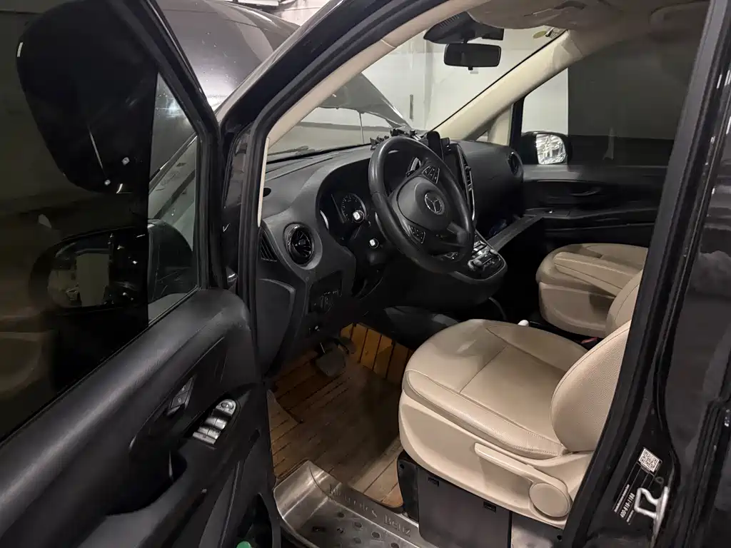 Mercedes-Benz Vito — миниатюра 3