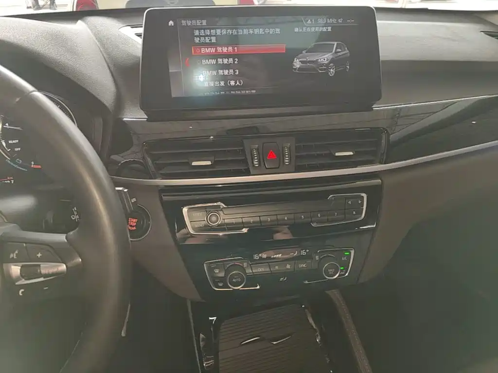 BMW X1 — миниатюра 13