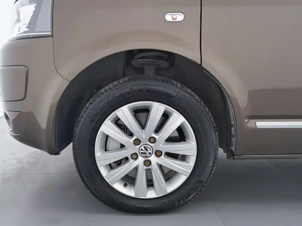 Volkswagen Multivan — миниатюра 17