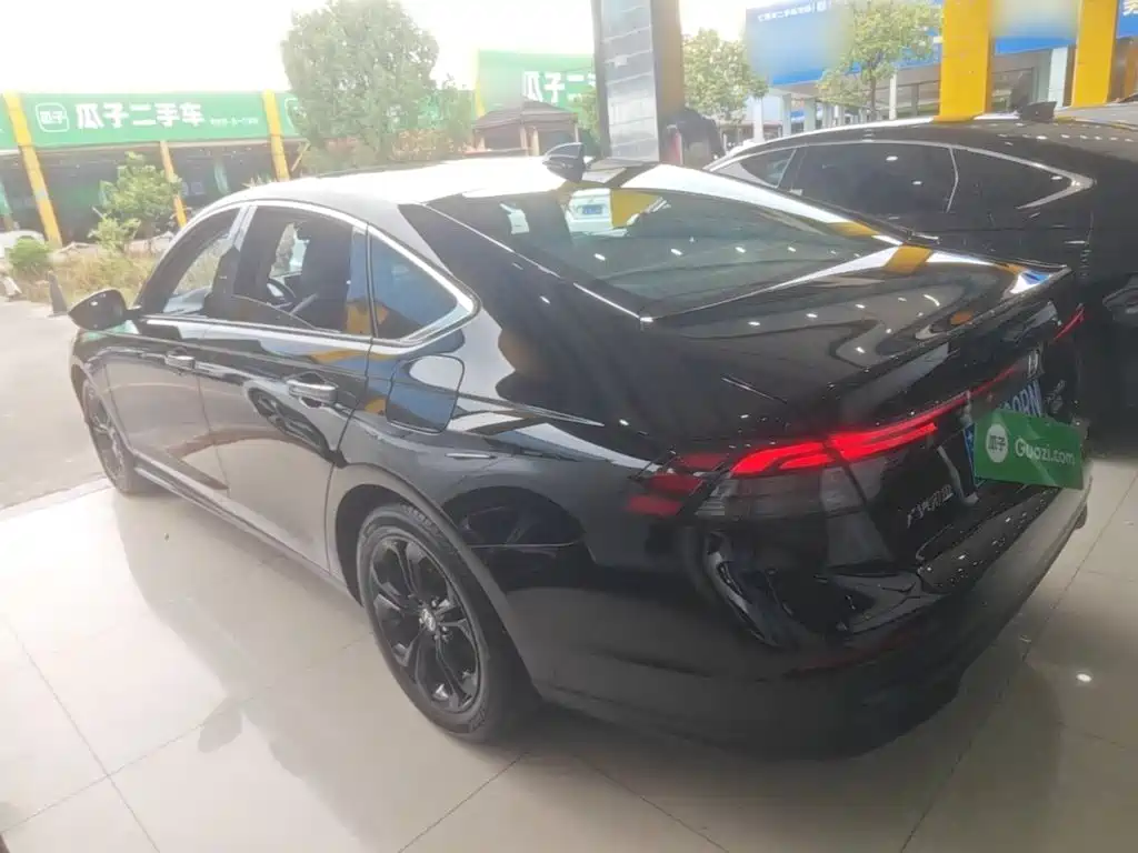 Honda Accord — миниатюра 5