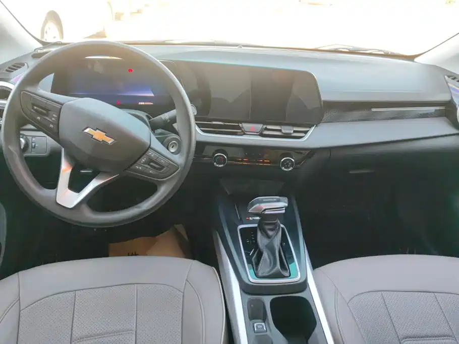 Chevrolet Monza — миниатюра 12