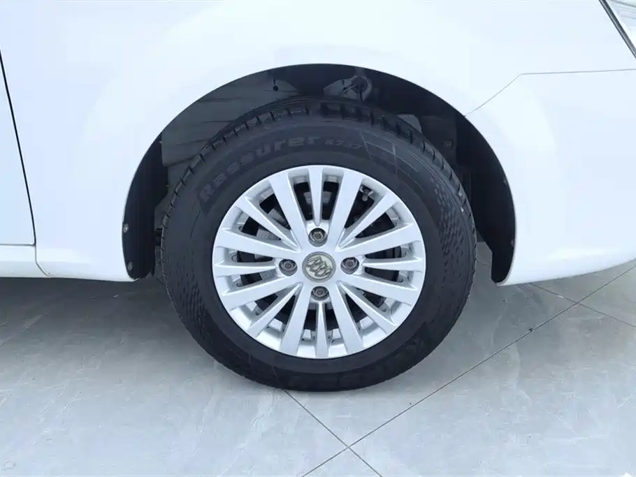 Buick Excelle 2015 1.5L MT