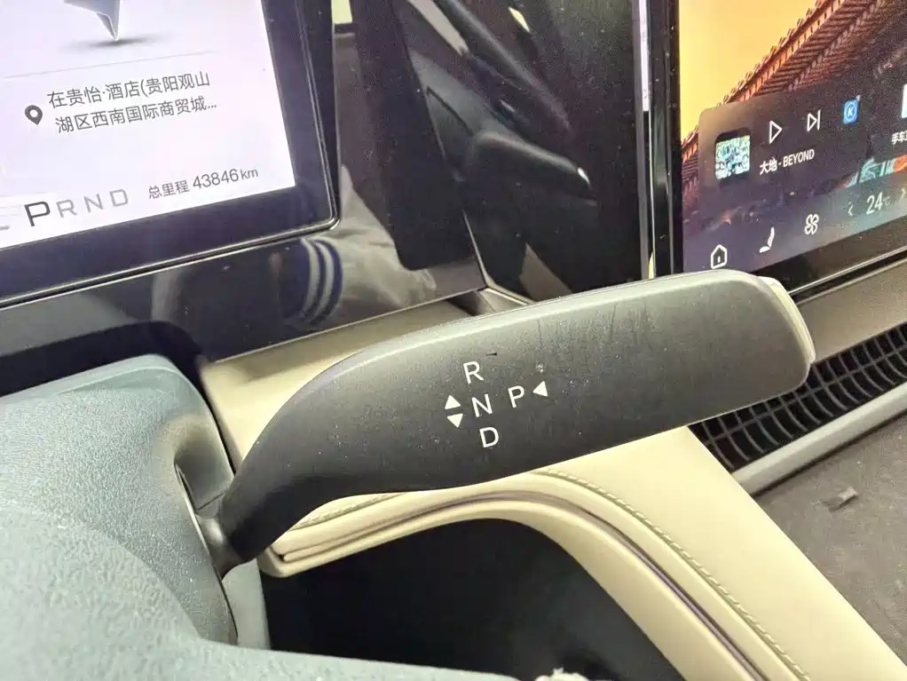 BYD Xia — миниатюра 19