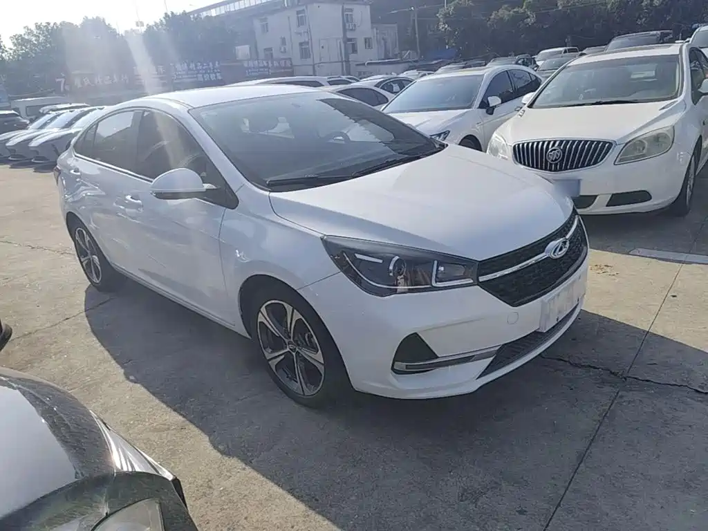 Chery Arrizo 5 — миниатюра 4