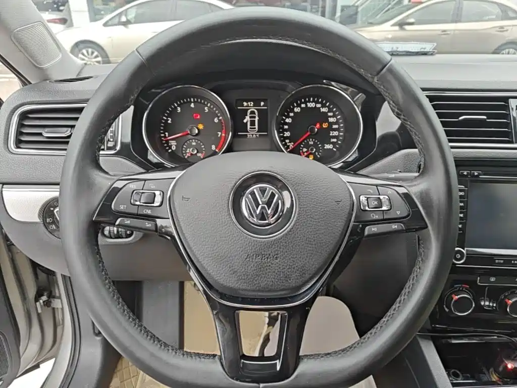 Volkswagen Sagitar — миниатюра 11