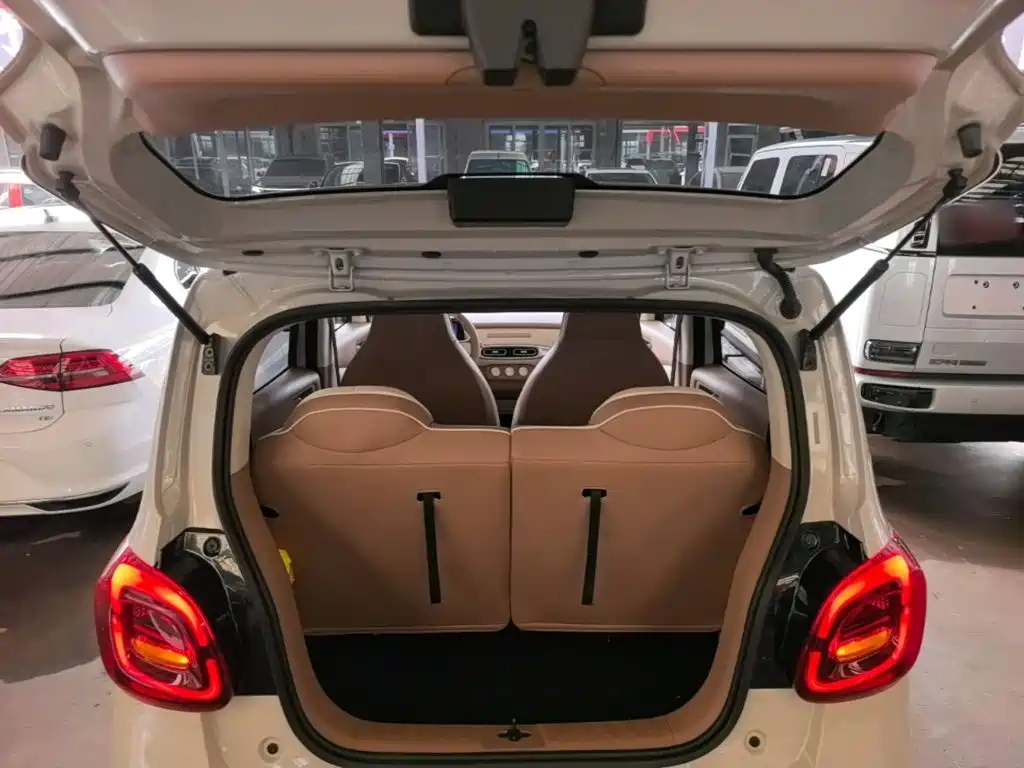 Wuling MINIEV — миниатюра 15