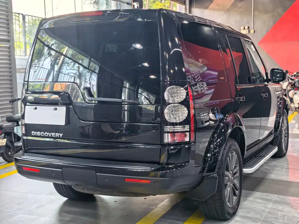 Land Rover Discovery 2016 3.0 SC V6 HSE Luxury