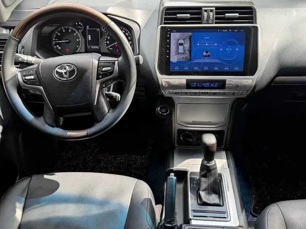 Toyota Prado - фото 7