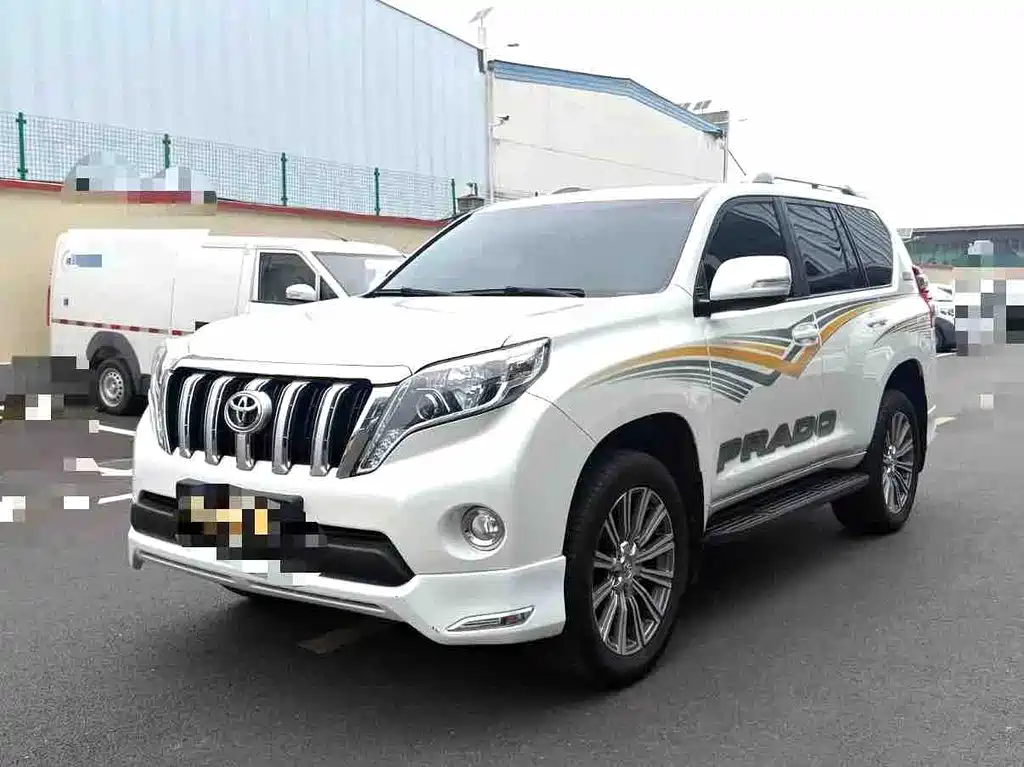 Toyota Land Cruiser Prado 2014 2.7L AT Standard
