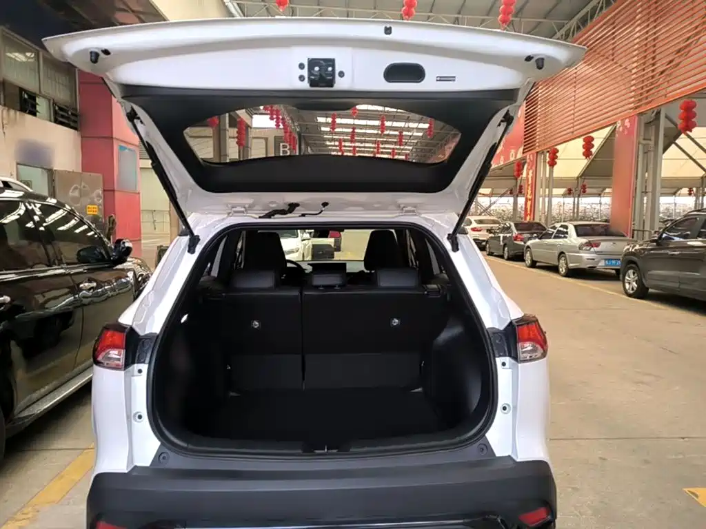 Toyota Frontlander — миниатюра 19
