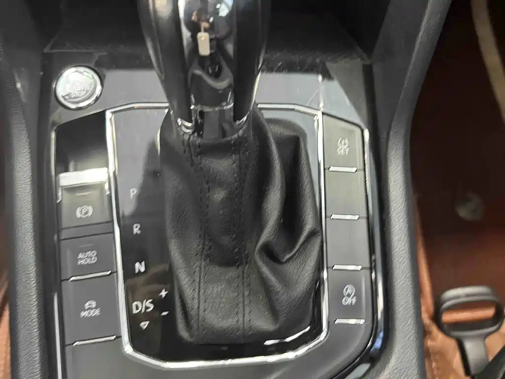Volkswagen Tharu — миниатюра 19
