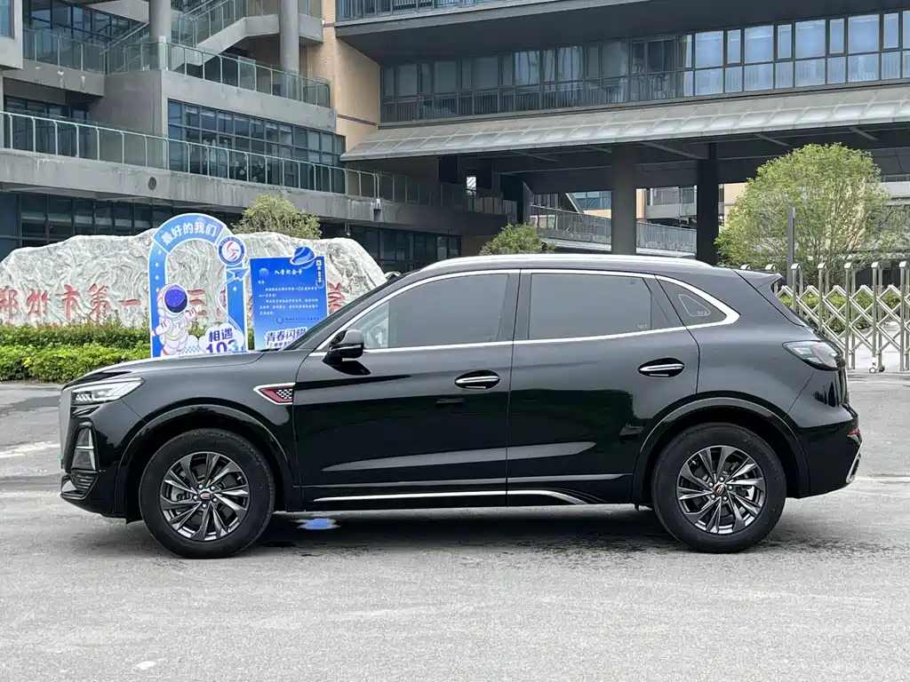 Hongqi Hongqi HS5 — миниатюра 7