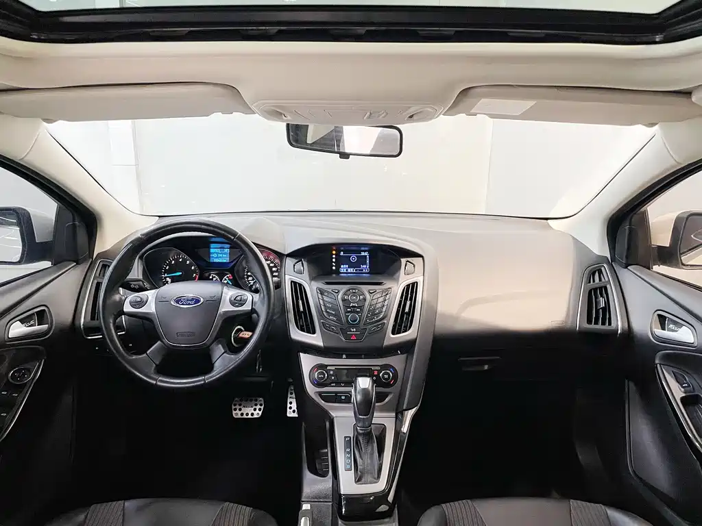 Ford Focus — миниатюра 21