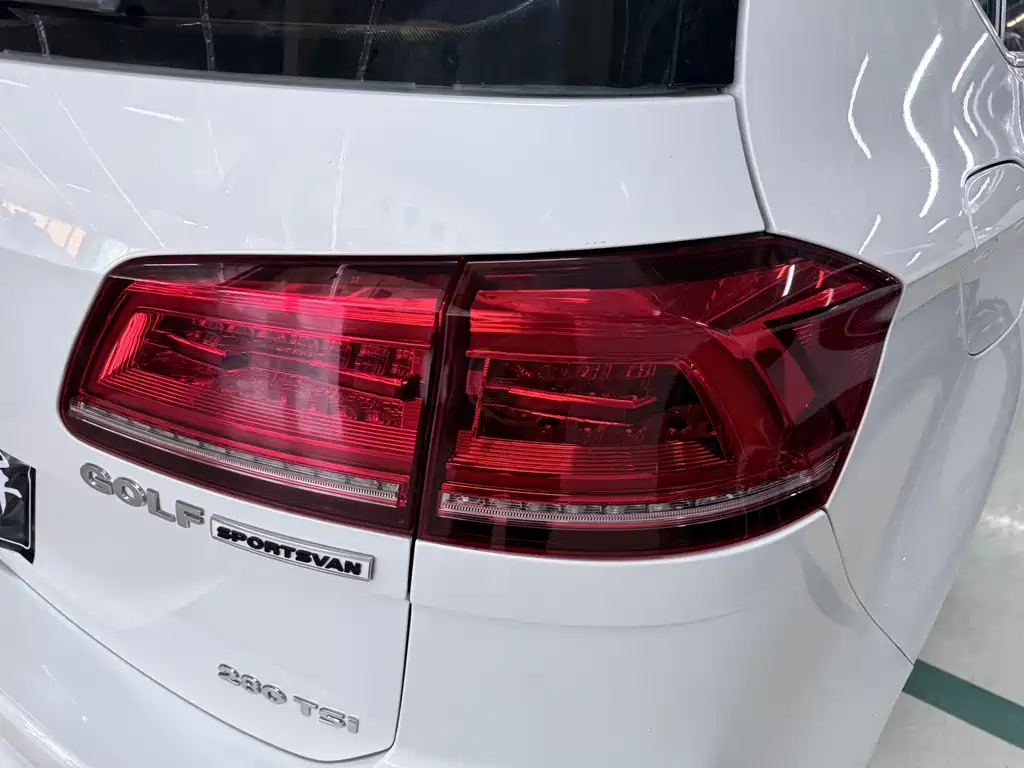 Volkswagen Golf Sportsvan — миниатюра 17
