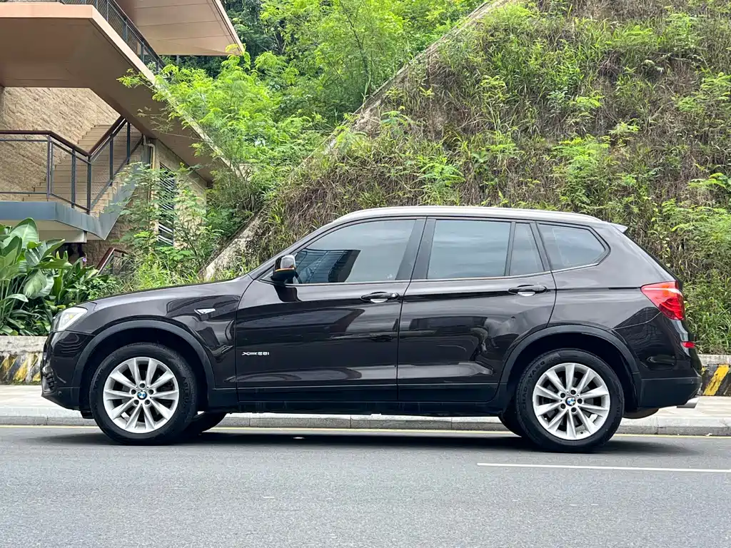 BMW X3 (Import) — миниатюра 3