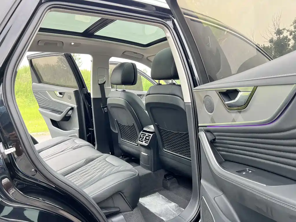 Hongqi Hongqi HS5 — миниатюра 19