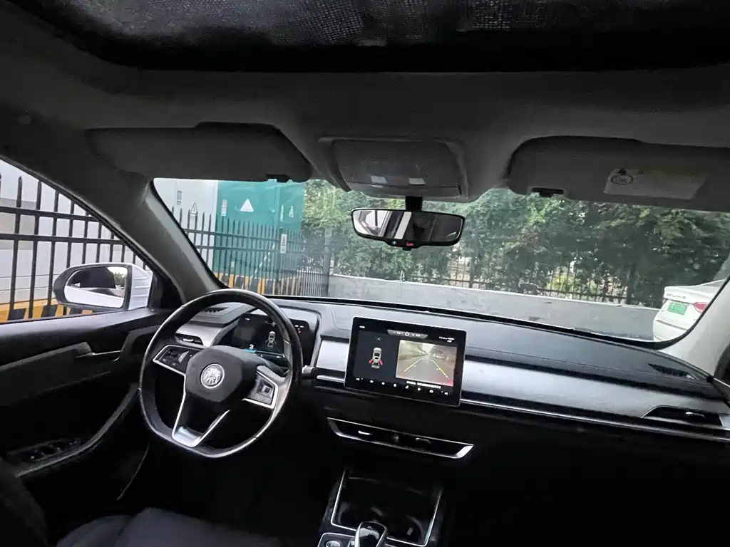 BYD Qin Pro NEV — миниатюра 10