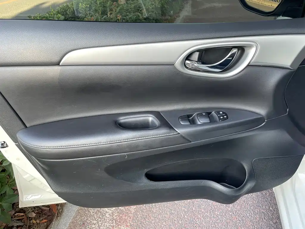 Nissan Sylphy — миниатюра 14
