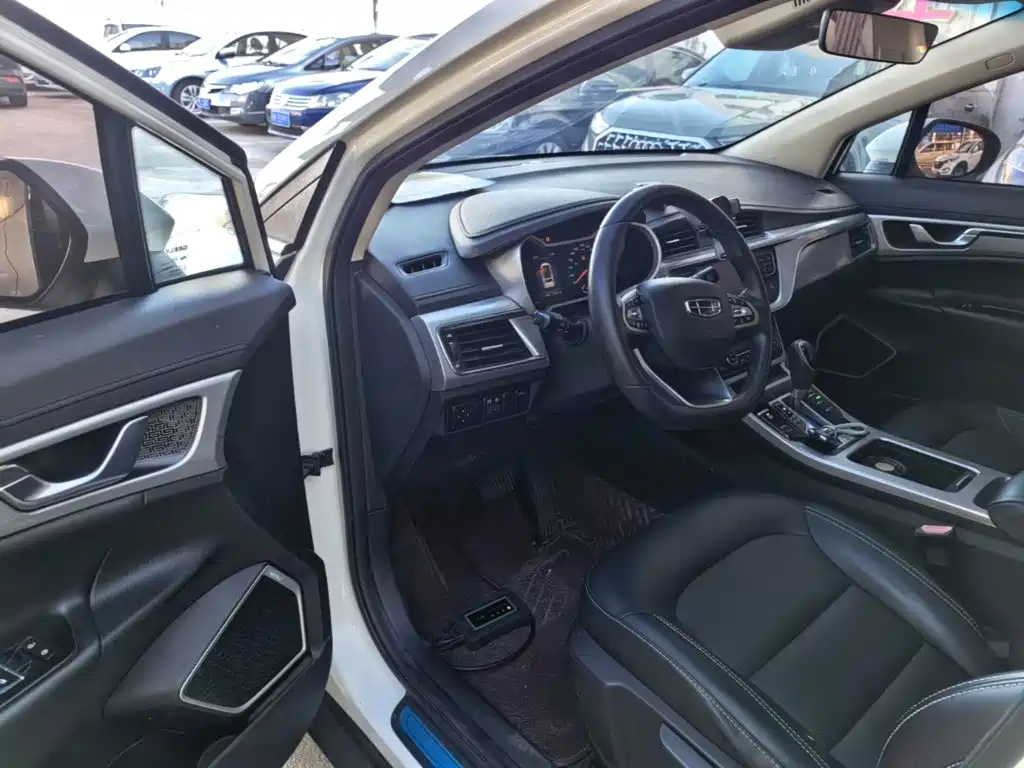 Geely Emgrand GS — миниатюра 16